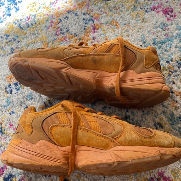 RARE Adidas Yung 1 Ochre Sneaker - Picture 2 of 14
